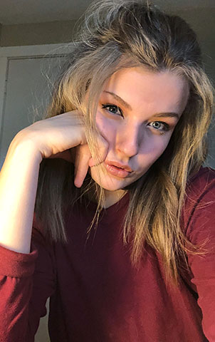 Mia Melano pic #5